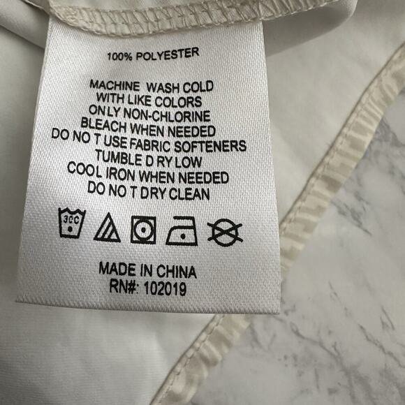 A Putnam Womens Wrap Dress in Optical Geo Cream Size Small Resortwear Minimalist - Picture 11 of 11